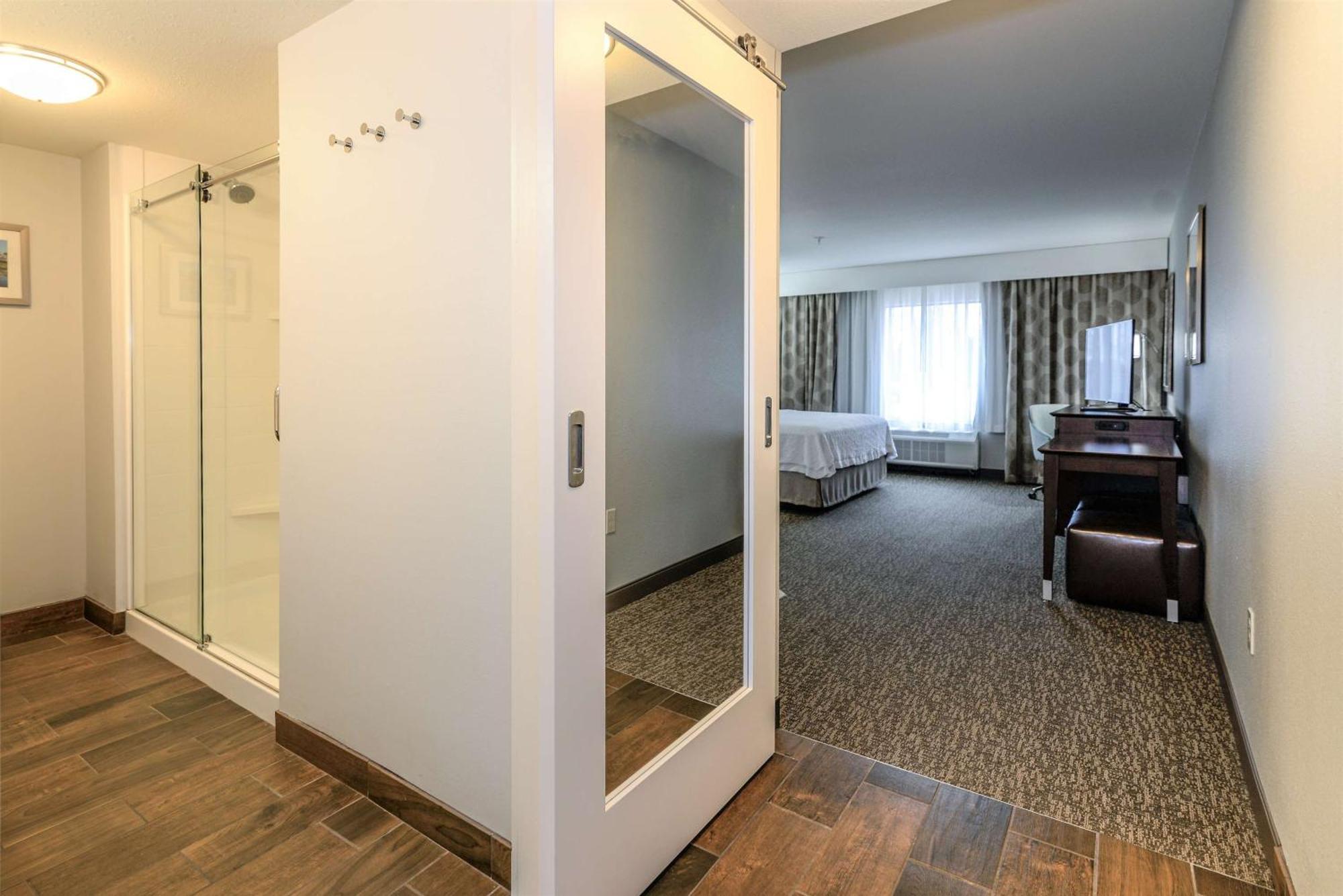 Hampton Inn Brighton Mi Exteriör bild