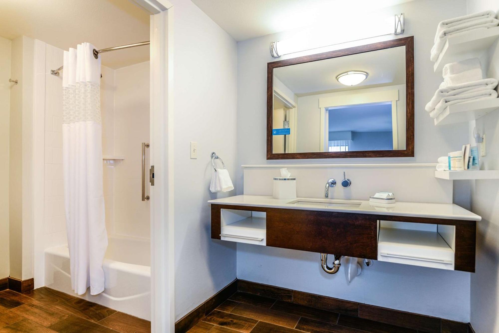 Hampton Inn Brighton Mi Exteriör bild