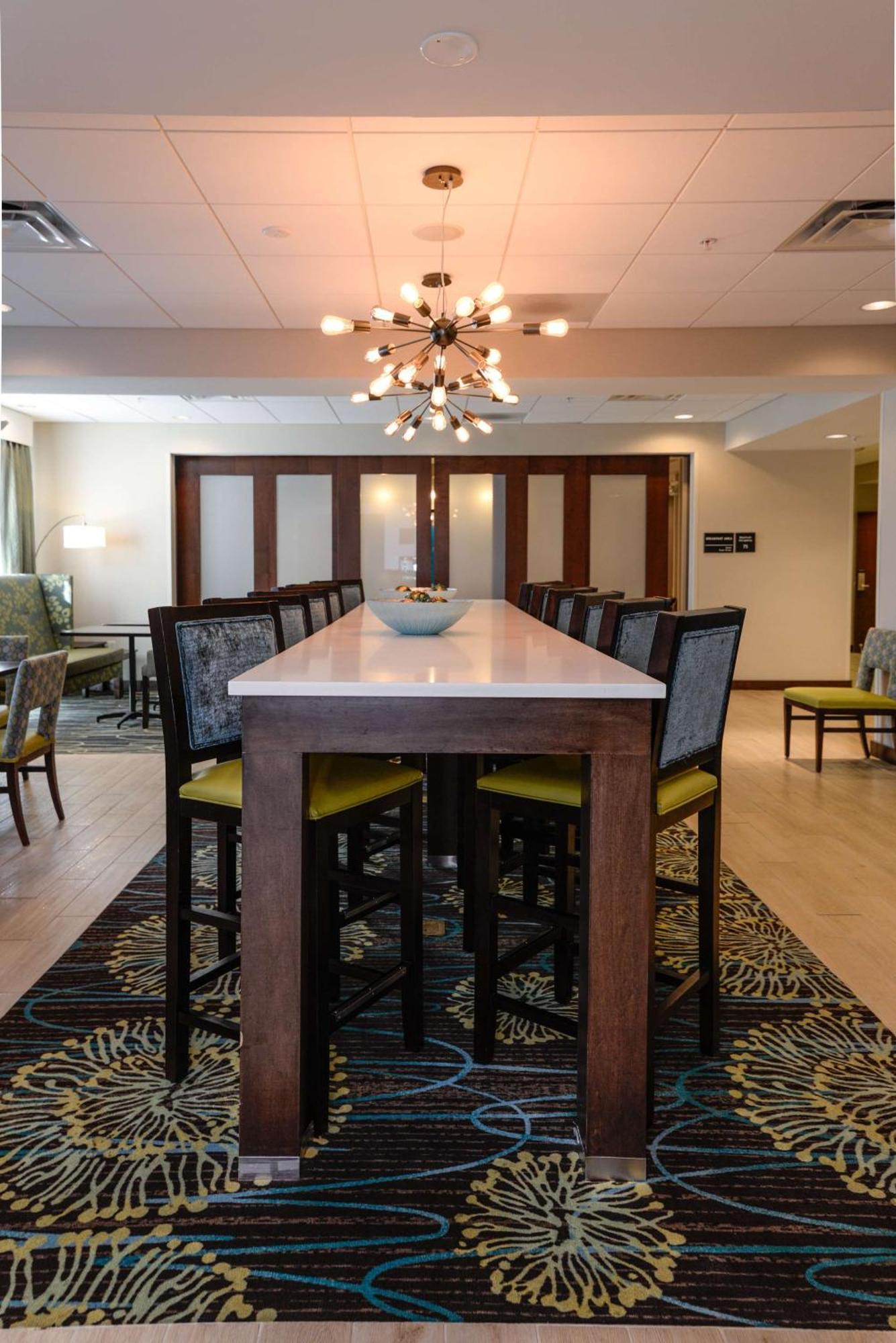 Hampton Inn Brighton Mi Exteriör bild